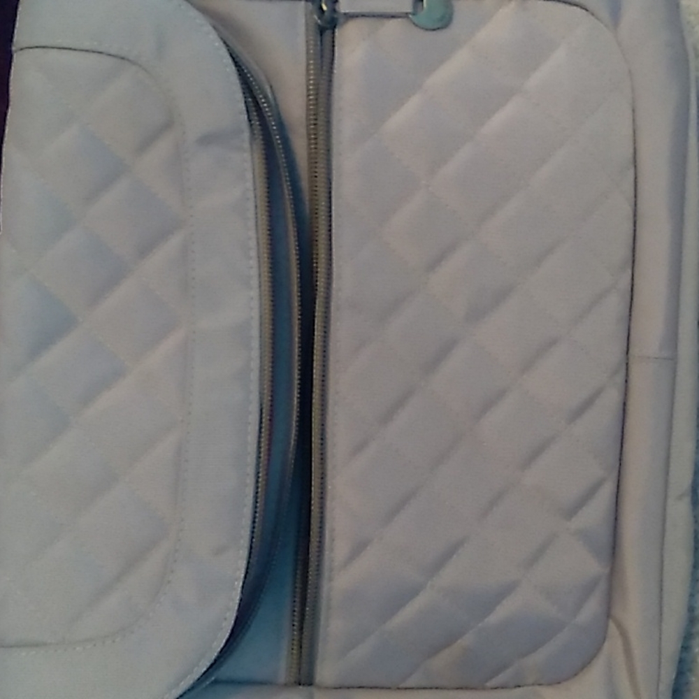 RIFD khaki color Travelon crossbody - Picture 3 of 4